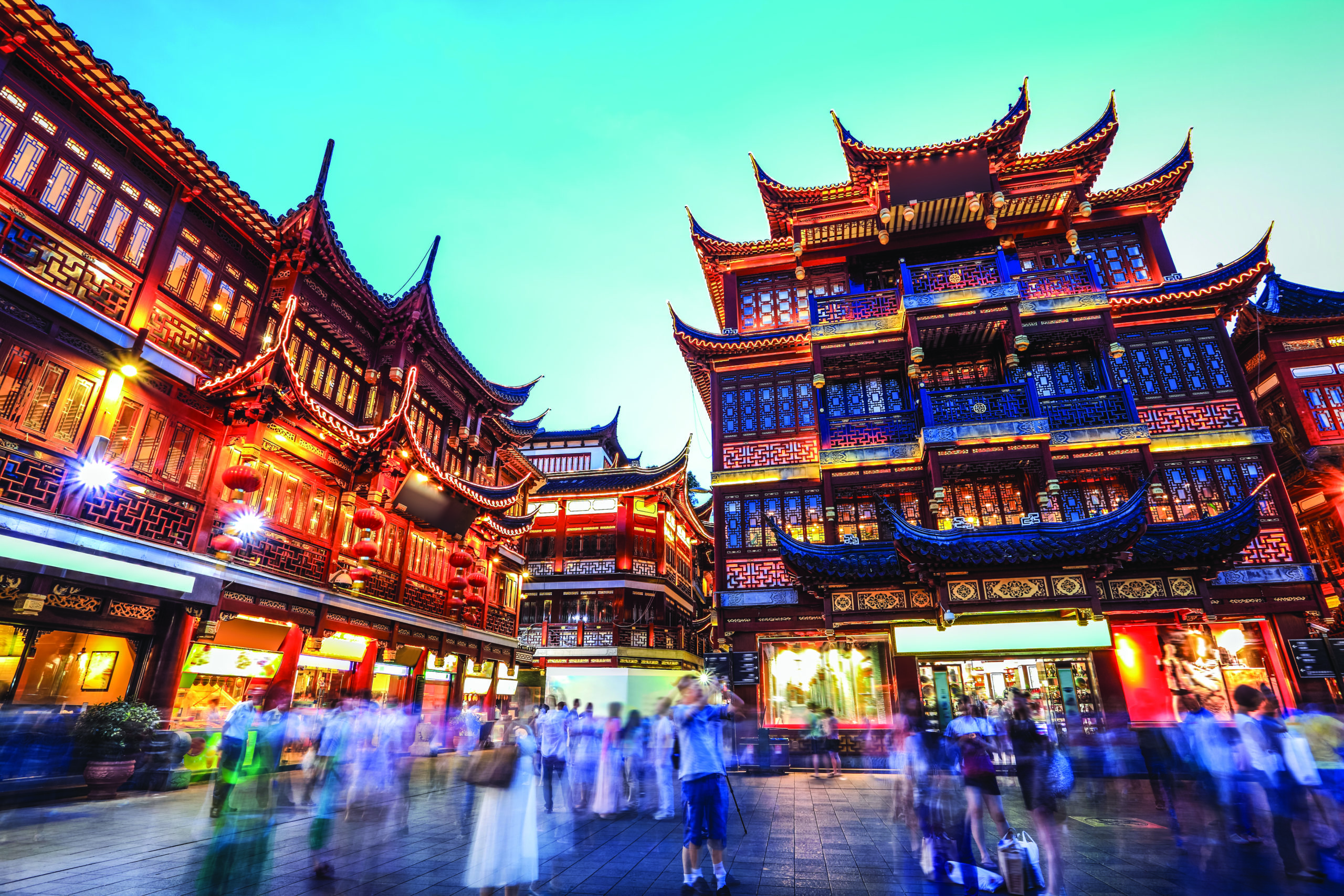 beautiful shanghai yuyuan garden at night