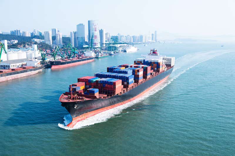 Shipping Household Goods with Cargo Freighters